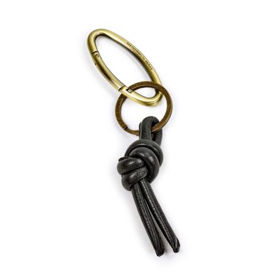 Porte-clé en cuir noir et mousqueton Serax pour le week-end au concept-store L'Échappée Belle à Quimperlé.