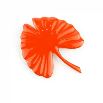Grande broche gingko laquée orange